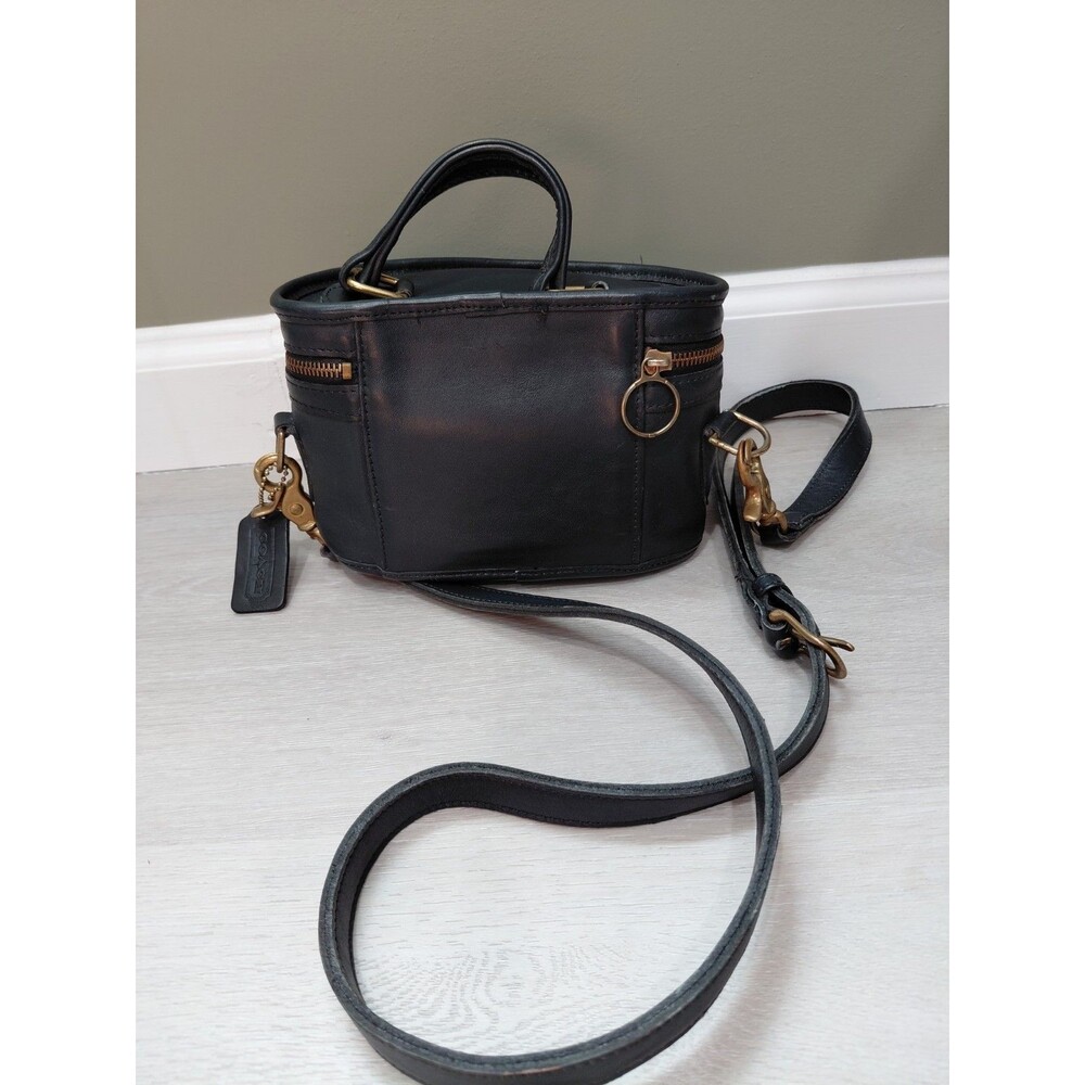 Vintage Coach Navy Blue Leather Trail Bag  Brass Hardware Detachable Strap USA - Picture 2 of 16